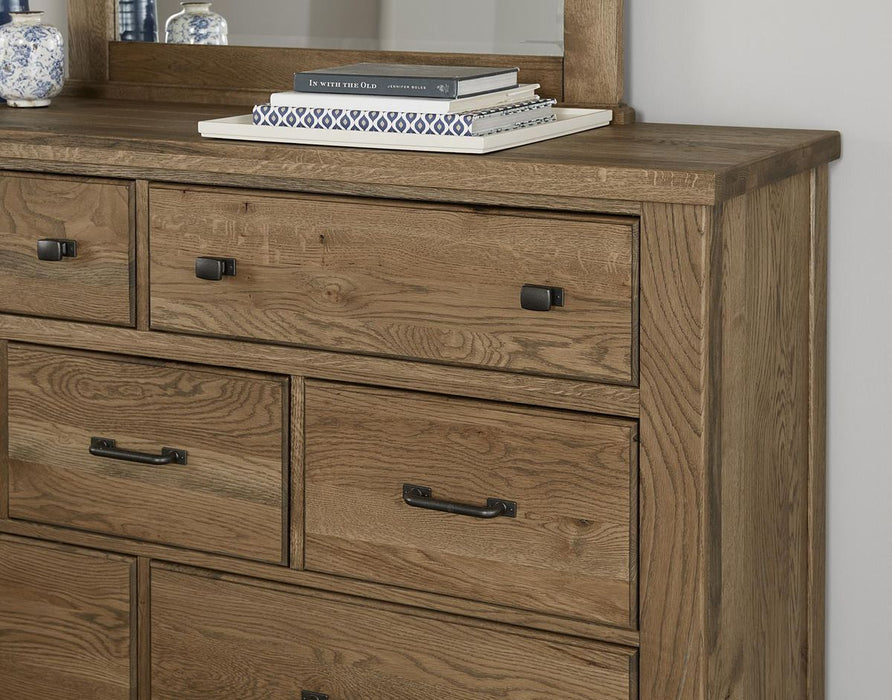 Vaughan Bassett Yosemite 7 Drawer Dresser in Natural
