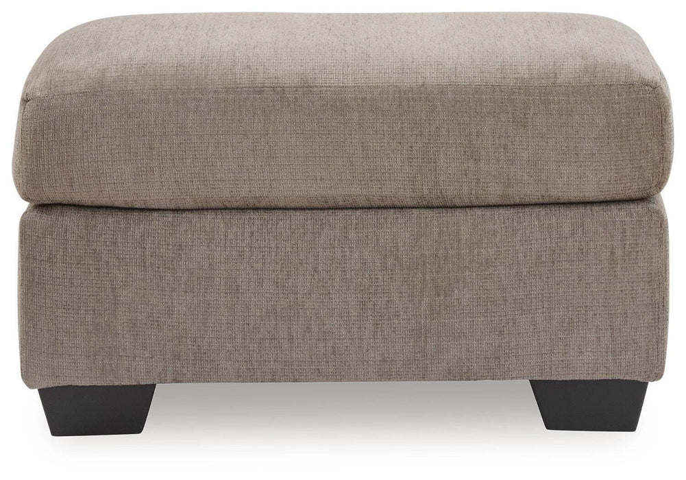 Loreo Ottoman