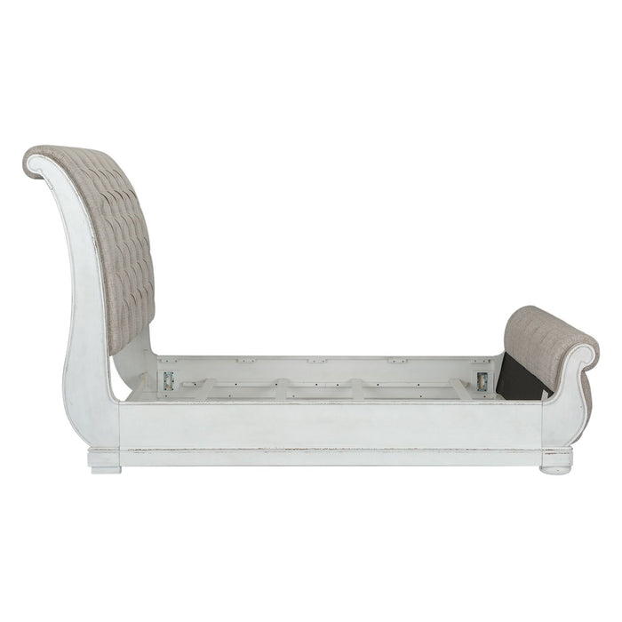 Abbey Park King California Sleigh Bed