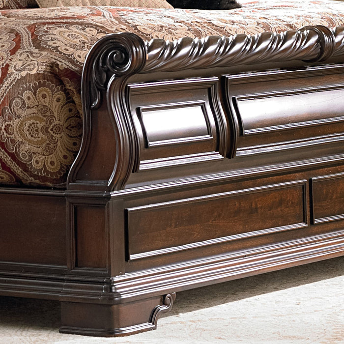 Arbor Place Queen Sleigh Bed