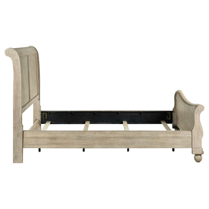 Rustic Traditions Queen Sleigh Bed
