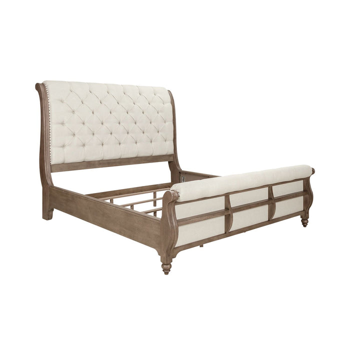 Americana Farmhouse Queen Sleigh Bed