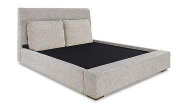 Cabalynn Upholstered Bed