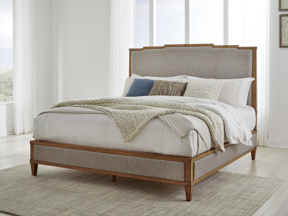 Sharlance Bedroom Set