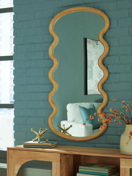 Serendis Accent Mirror